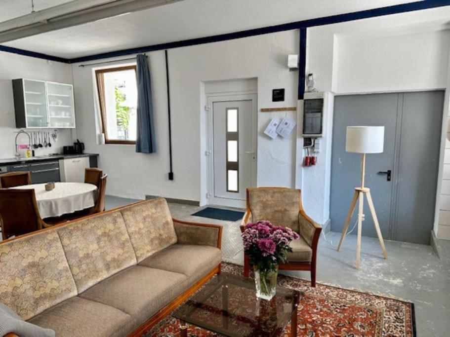 Wohnen In Der Alten Werkstatt Heilbronn Extérieur photo